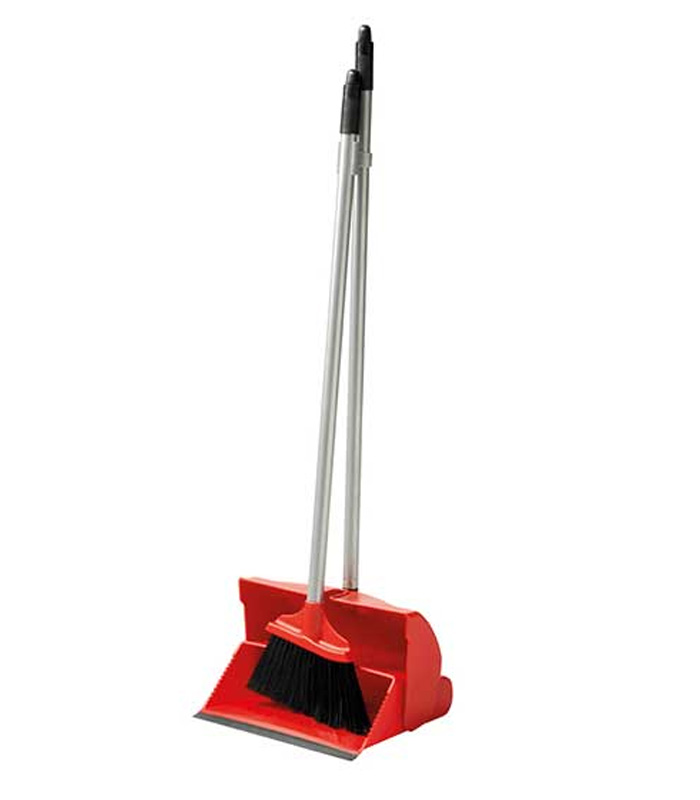 reddustpan.jpg